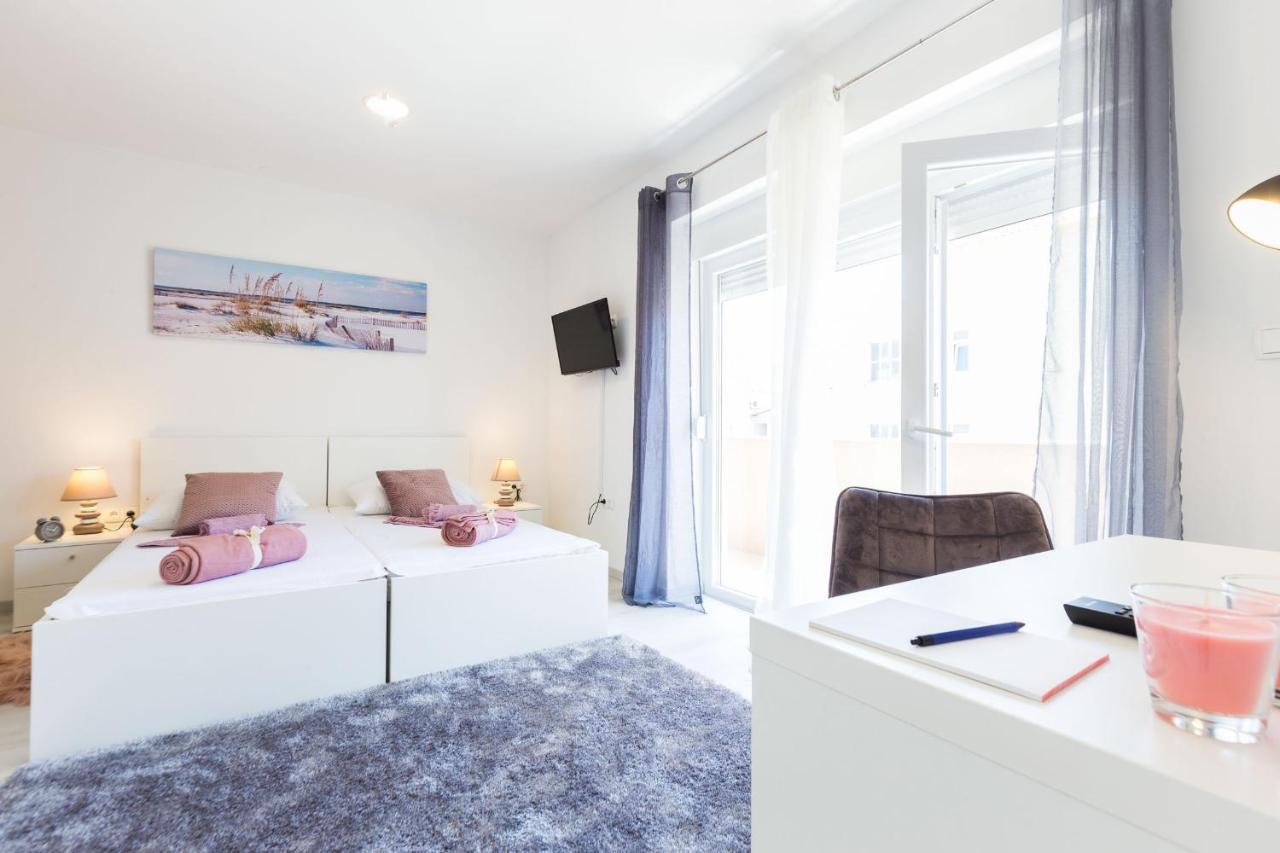 2Sis 2 Apartments ซาดาร์ ภายนอก รูปภาพ