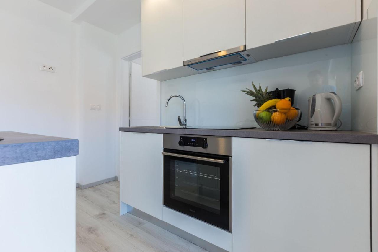 2Sis 2 Apartments ซาดาร์ ภายนอก รูปภาพ