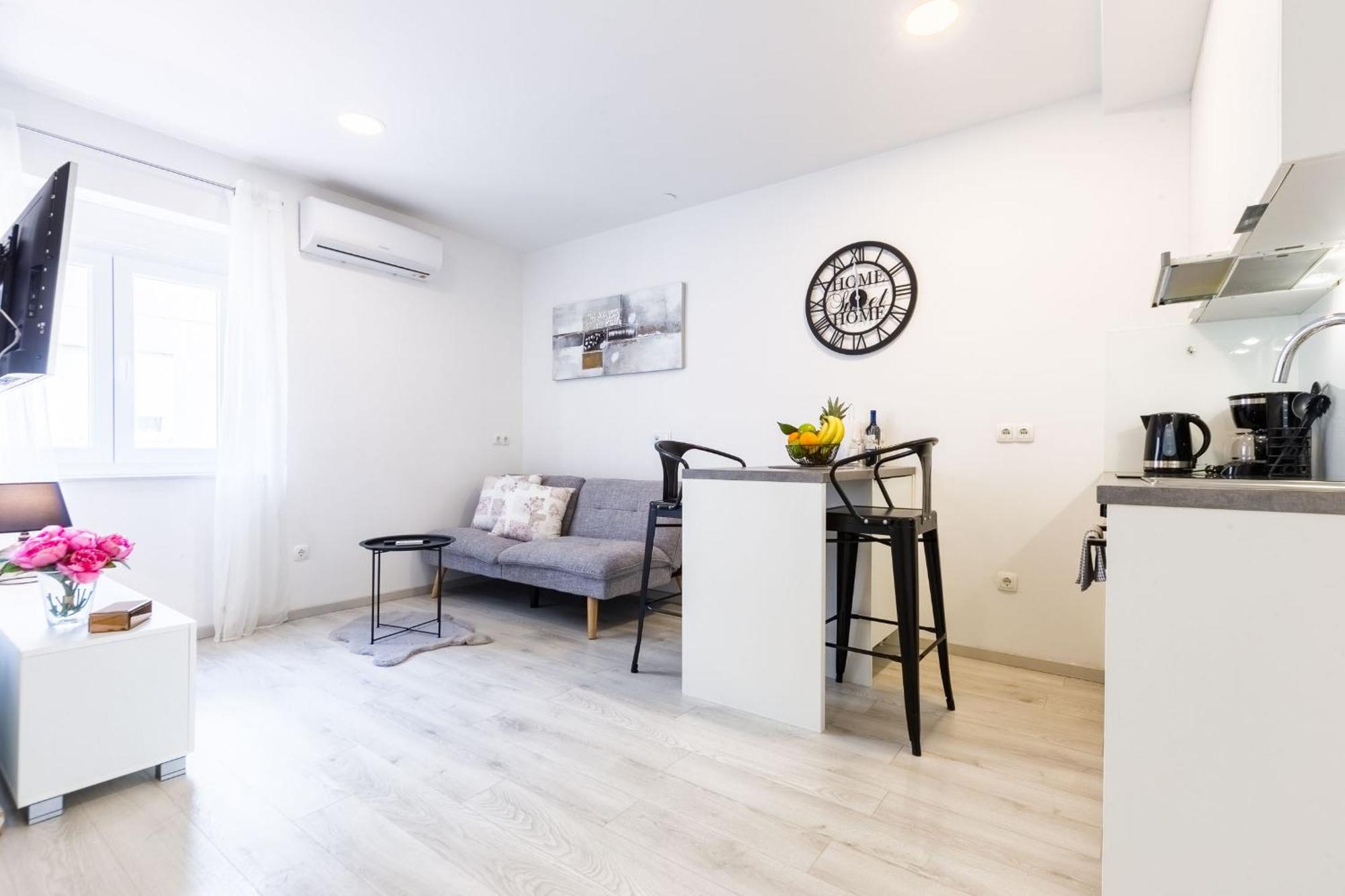 2Sis 2 Apartments ซาดาร์ ห้อง รูปภาพ